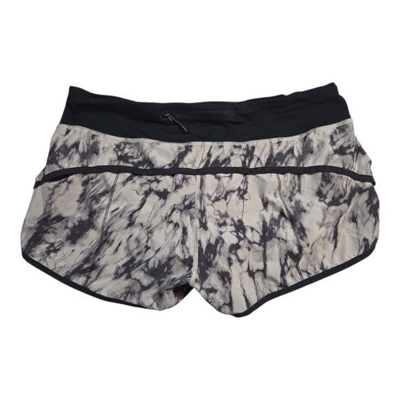 lululemon athletica Run Speed Great Granite Black Mojave Tan Shorts Size 8 - Picture 2 of 5